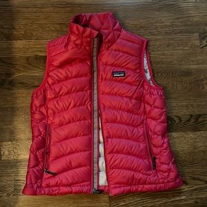 Patagonia pink vest womens size small